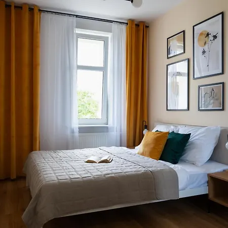 Japan Garden Hetmanska 3 *