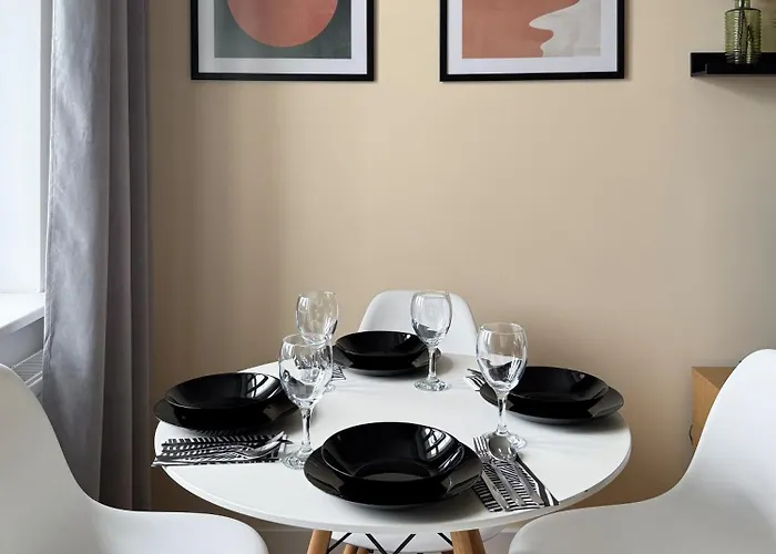 شقة Japan Garden Hetmanska 3 بوزنان