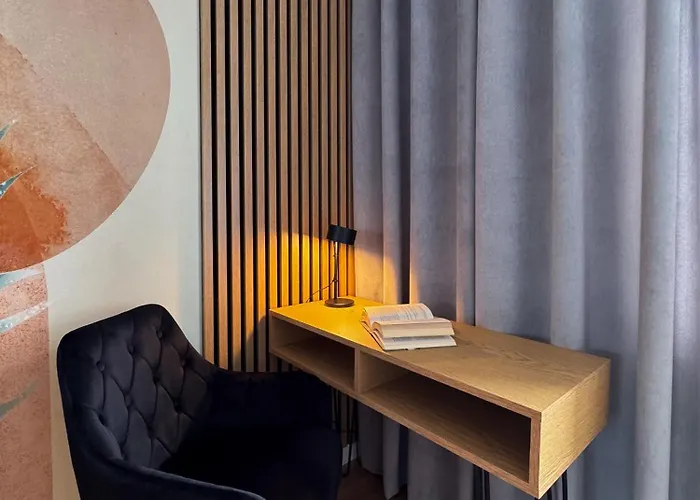 Japan Garden Hetmanska 3 * بوزنان